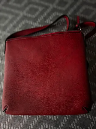 Bolso bandolera burdeos, de Encuentro