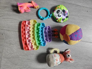 Lote Juguetes Bebé: Peluche, Pop It, Pelota