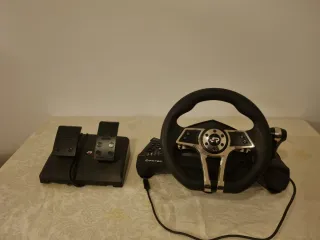 Volante Hurricane con pedales