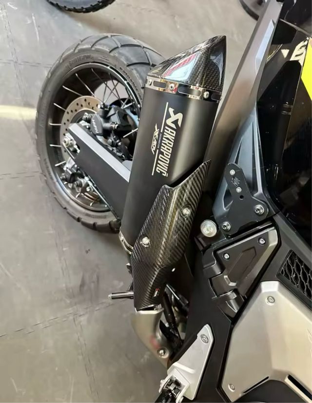 Escape Honda X-ADV 750