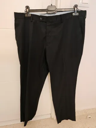 Traje de fiesta/evento negro y gris