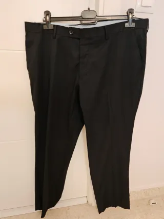 Traje de fiesta/evento negro y gris