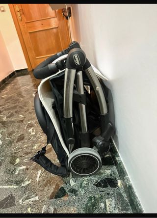 Silla de paseo Chicco negra
