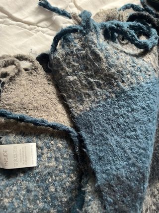 Bufanda larga cuadros azul gris negro