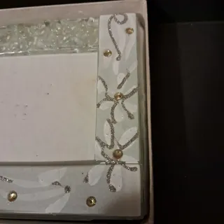 Cornice Murano in  Vetro Argentato con strass.