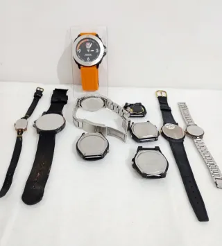 Lote 10 Relojes Colección/Piezas todos 22 €