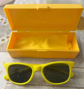 Occhiali da sole per bambini (dagli 0 ai 6-7 anni)