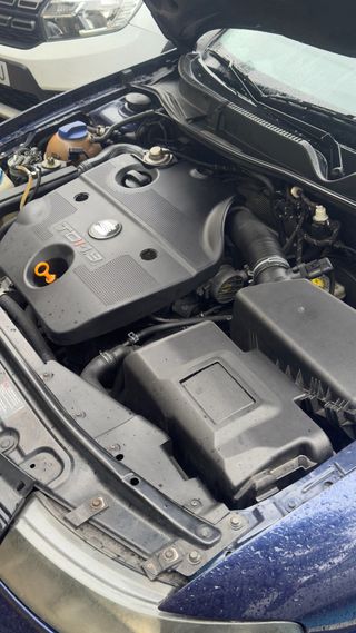 SEAT Leon 2001 negociable