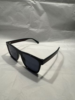 Occhiali da sole Gucci neri e blu