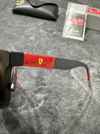 Gafas Ray-Ban x Ferrari Negras