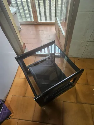 Mesa baja cristal y madera negra