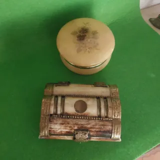 Joyeros antiguos hueso y onix 2 unidades, medianos