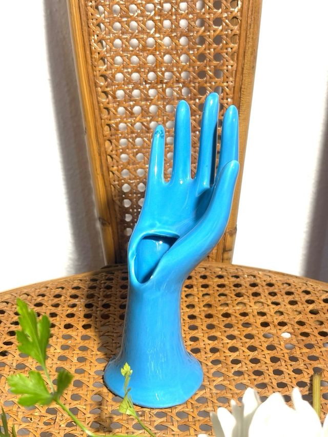 FIGURA FLORERO EXPOSITOR VINTAGE.