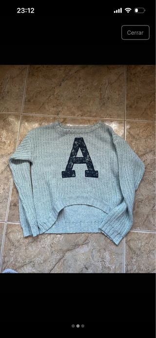 Jersey verde talla S con letra A