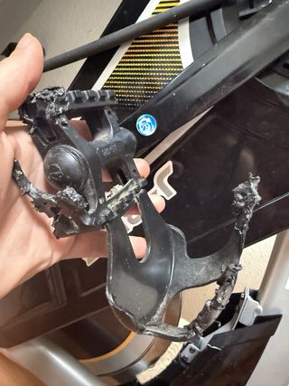 Bicicleta Estática BH Fitness J-Bike H9135RF