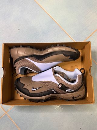 Nike ACG Phassad Scarpa Marrone