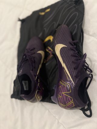Botas de fútbol Nike Mercurial moradas