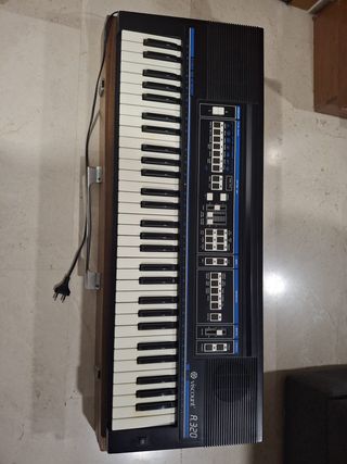 Órgano Viscount A-320 Vintage