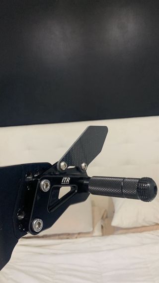 Estriberas retrasadas ITR Yamaha R1 2015/2019