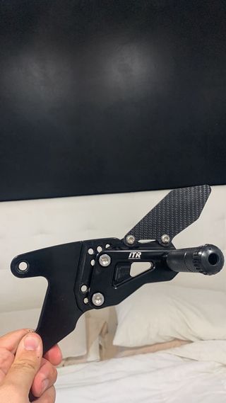 Estriberas retrasadas ITR Yamaha R1 2015/2019