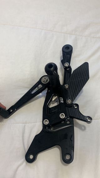 Estriberas retrasadas ITR Yamaha R1 2015/2019