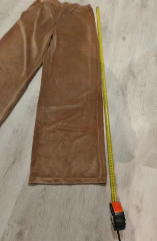 Pantaloni velluto marroni dritti