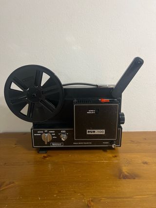 Proyector Super 8/Regular 8 DUO-100
