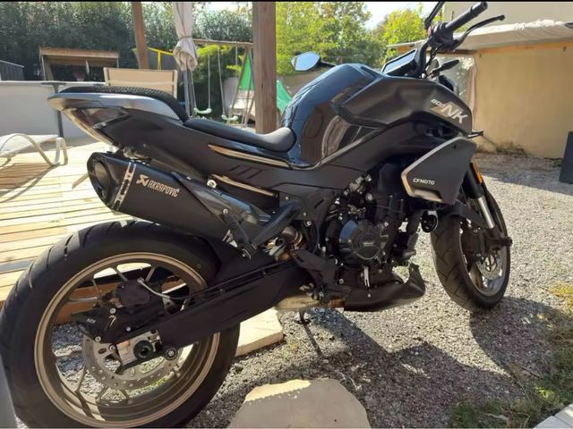 Escape KTM Duke 790/890 CF Moto 800 NK