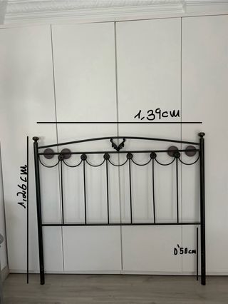 Cabecero de cama de forja negro