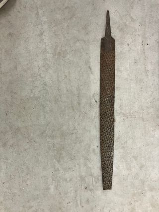 Escofina antigua sin mango