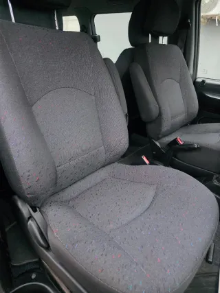 Hyundai H-1/  7 plazas