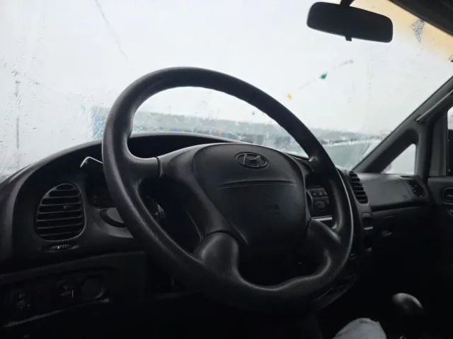 Hyundai H-1/  7 plazas