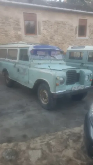 Land Rover santana 74