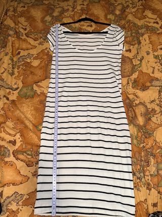 Vestito a righe bianco e nero