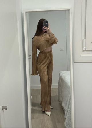 Conjunto elegante beige/marrón