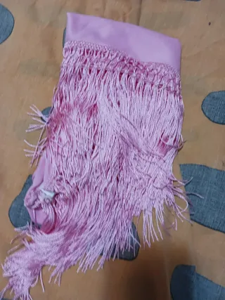 Chal flamenco con flecos