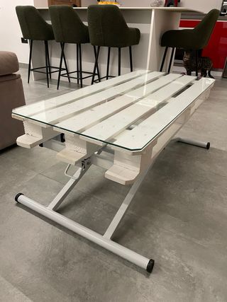 Mesa elevable desde 50cm hasta 85cm