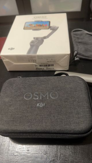 DJI Osmo Mobile 3 Combo Gimbal