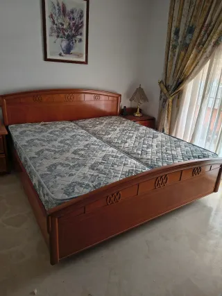 Cama Doble Grande Madera