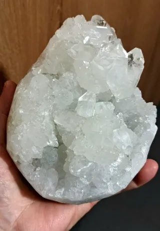 Apoffillite e Calcedonio campione XL