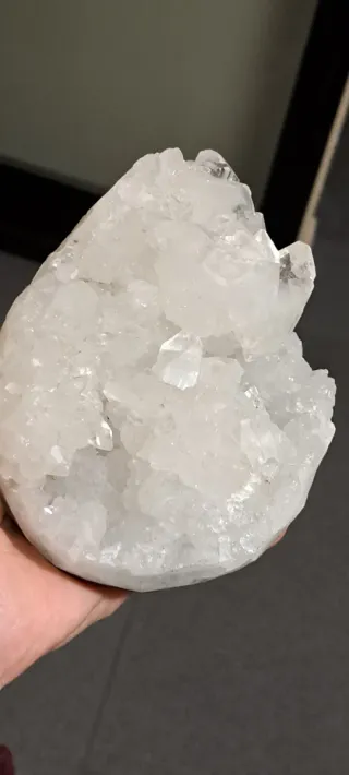 Apoffillite e Calcedonio campione XL