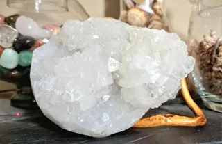 Apoffillite e Calcedonio campione XL