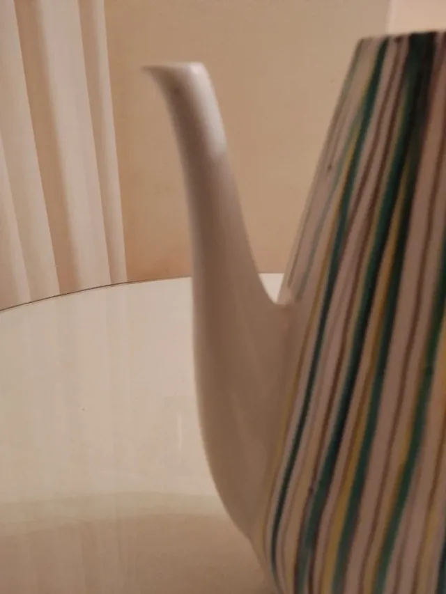 Cafetera Castro Sargadelos. Sello Dolmen