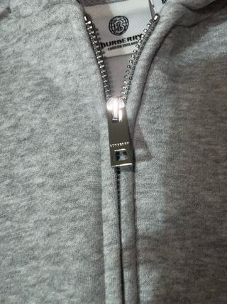 Sudadera Burberry con capucha