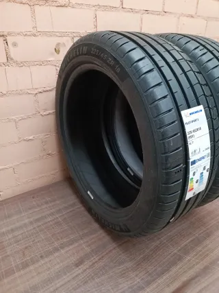 2 Neumáticos Michelin Pilot Sport 5 225/45 ZR18