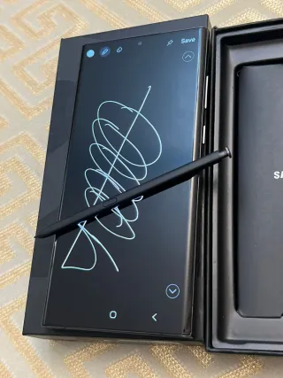 Samsung Galaxy S22 Ultra 5G 128GB Snapdragon