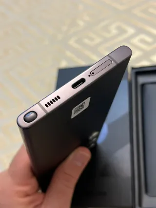 Samsung Galaxy S22 Ultra 5G 128GB Snapdragon