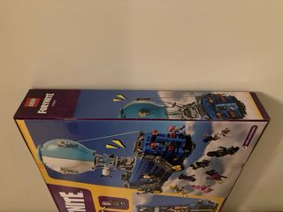 LEGO Fortnite Battle Bus 77073