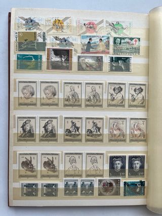 Clasificador Sellos Diferentes Países Mundiales