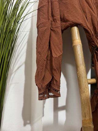 Vestido romano con cinturón ZARA